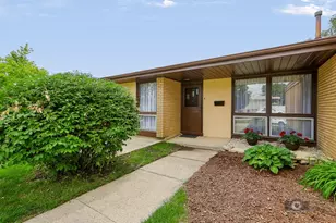 5595 155th St, Oak Forest, IL 60452 - Photo 2