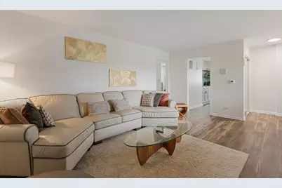 1404 W Estes Avenue, Chicago, IL 60626 - Photo 16