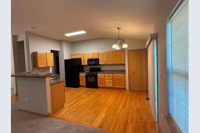 1102 Bayside Lane, Shorewood, IL 60404 - Photo 8