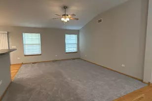 1102 Bayside Ln, Shorewood, IL 60404 - Photo 4