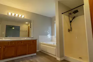 2001 Gray Hawk Dr, Plainfield, IL 60586 - Photo 20
