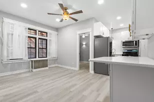 1127 W Farwell Ave, Chicago, IL 60626 - Photo 4