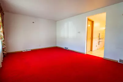 9102 S Parnell Avenue, Chicago, IL 60620 - Photo 6