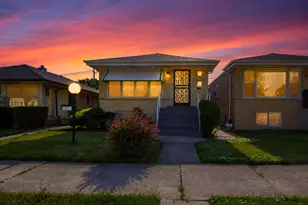 9102 S Parnell Ave, Chicago, IL 60620 - Photo 2