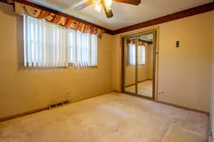 9102 S Parnell Ave, Chicago, IL 60620 - Photo 10