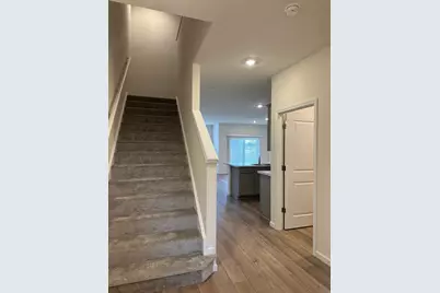 2204 Horseshoe Circle, Naperville, IL 60564 - Photo 2