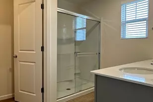 2204 Horseshoe Cir, Naperville, IL 60564 - Photo 12