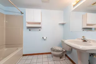 17505 W Woodland Dr, Grayslake, IL 60030 - Photo 24