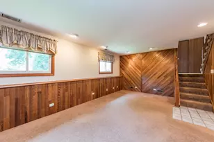 17505 W Woodland Dr, Grayslake, IL 60030 - Photo 26