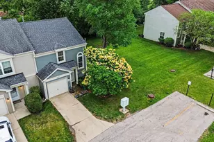 7555 Waterford Dr, Hanover Park, IL 60133 - Photo 26