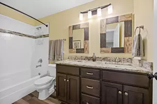 4211 Chinaberry Ln, Naperville, IL 60564 - Photo 36