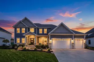 4211 Chinaberry Ln, Naperville, IL 60564 - Photo 4