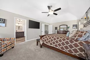 4211 Chinaberry Ln, Naperville, IL 60564 - Photo 30