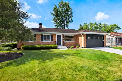 49 King Lane, Des Plaines, IL 60016 - Photo 1