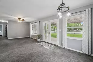 524 Park Ave, Fox Lake, IL 60020 - Photo 12