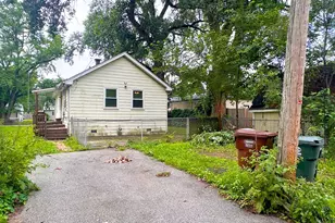 2030 170th St, Hazel Crest, IL 60429 - Photo 22
