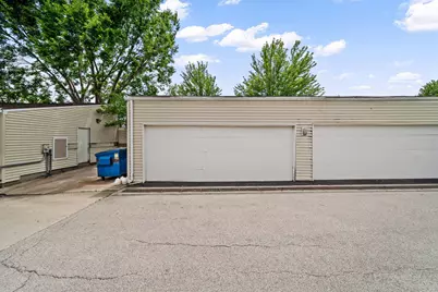 170 S Waters Edge Drive S #102, Glendale Heights, IL 60139 - Photo 18