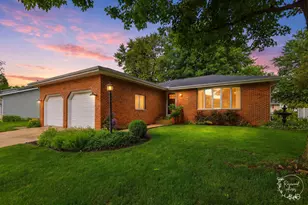 1362 Mill Pond Rd, Bourbonnais, IL 60914 - Photo 1