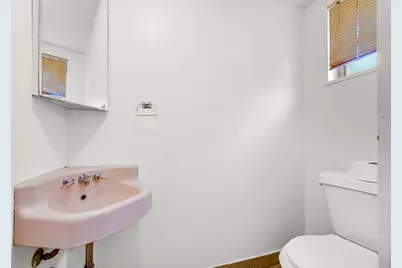 7248 N Ridge Boulevard, Chicago, IL 60645 - Photo 14