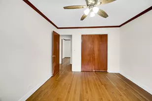 7248 N Ridge Blvd, Chicago, IL 60645 - Photo 16