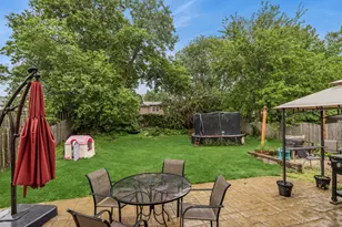 57 S Emerald Ave, Mundelein, IL 60060 - Photo 18