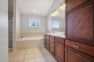 9 Brookline Ct, Bloomington, IL 61705 - Photo 22