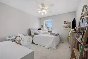 9 Brookline Ct, Bloomington, IL 61705 - Photo 28