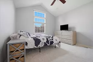 9 Brookline Ct, Bloomington, IL 61705 - Photo 24