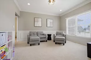 9 Brookline Ct, Bloomington, IL 61705 - Photo 6