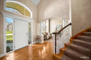 3516 White Eagle Dr, Naperville, IL 60564 - Photo 4