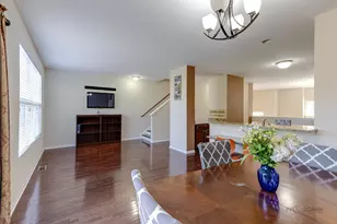 533 Plaza Pl, Aurora, IL 60504 - Photo 14