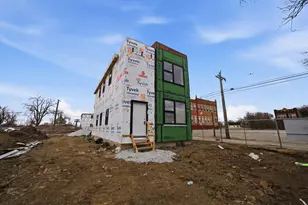 1327 Shields Ave, Chicago Heights, IL 60411 - Photo 4