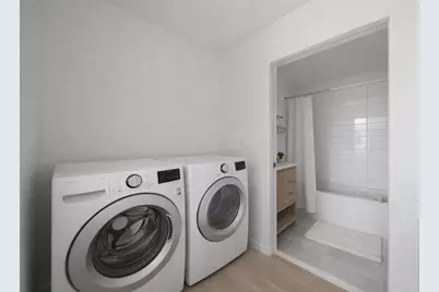 1327 Shields Avenue, Chicago Heights, IL 60411 - Photo 10