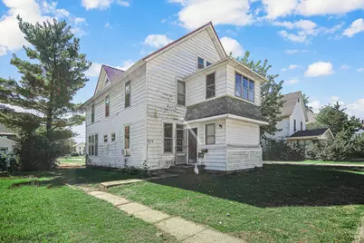 123 W Waupansie Street #2, Dwight, IL 60420 - Photo 1