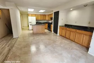 1602 S Highland Ave, Freeport, IL 61032 - Photo 12