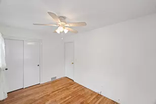 22W381 2nd St, Glen Ellyn, IL 60137 - Photo 22