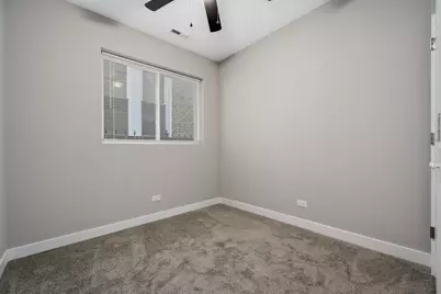 3031 W Warren Boulevard, Chicago, IL 60612 - Photo 8