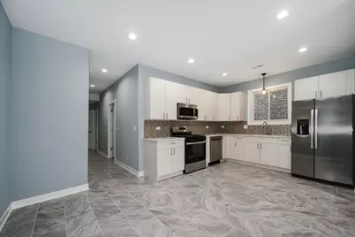 3031 W Warren Boulevard, Chicago, IL 60612 - Photo 4