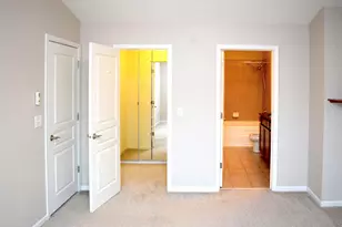1260 Evergreen Ave, Des Plaines, IL 60016 - Photo 16