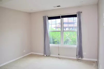 1260 Evergreen Avenue, Des Plaines, IL 60016 - Photo 22