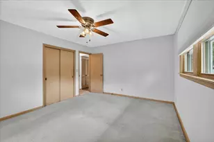 404 Fairview Blvd, Rockford, IL 61107 - Photo 16