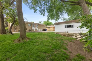 1500 Carson Dr, Homewood, IL 60430 - Photo 26