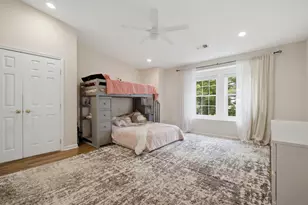 1695 Mansfield Ct, Roselle, IL 60172 - Photo 16