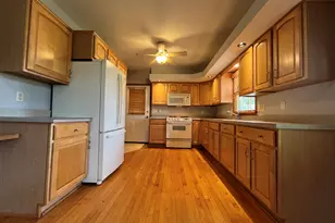 1014 Walnut St, Ottawa, IL 61350 - Photo 4