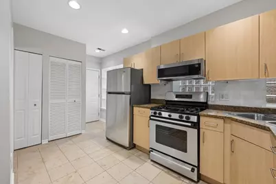 2215 N Bissell Street #2A, Chicago, IL 60614 - Photo 6