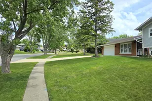 21W105 Flamingo Ln, Lombard, IL 60148 - Photo 30