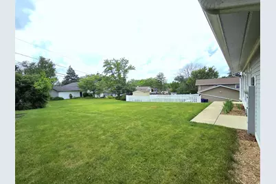 21W105 Flamingo Lane, Lombard, IL 60148 - Photo 24