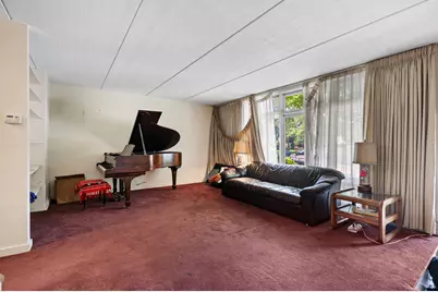 4753 S Woodlawn Avenue, Chicago, IL 60615 - Photo 2