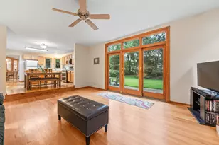1155 Charter Oaks Dr, Bartlett, IL 60103 - Photo 16
