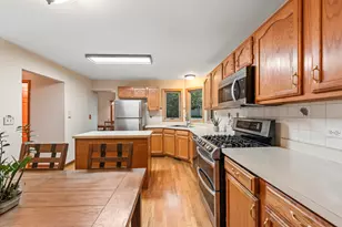 1155 Charter Oaks Dr, Bartlett, IL 60103 - Photo 12